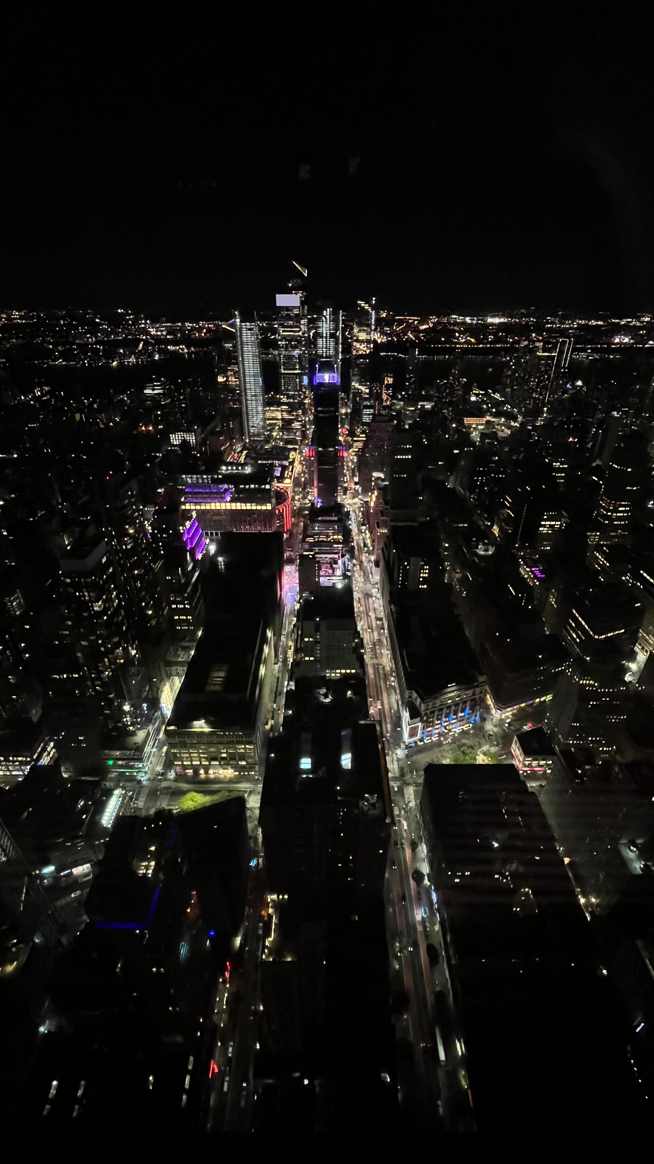 🗽 New York – atemberaubend, aufregend, unvergesslich! ✨ Hektisches Treiben auf der Fifth Avenue, die…